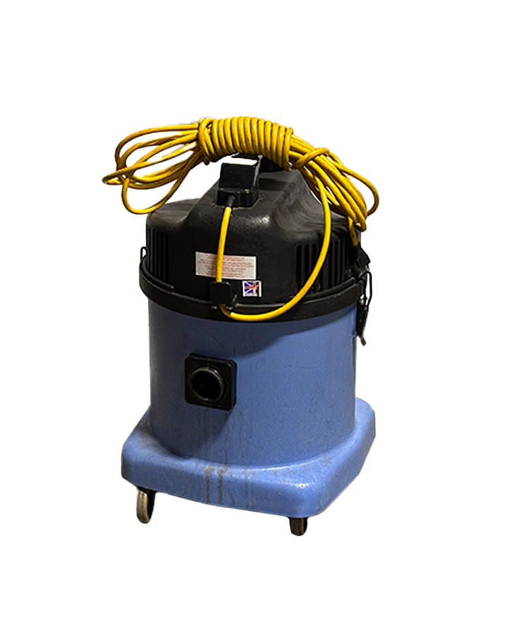 NaceCare Electric Vacuum Light Blue (USED)