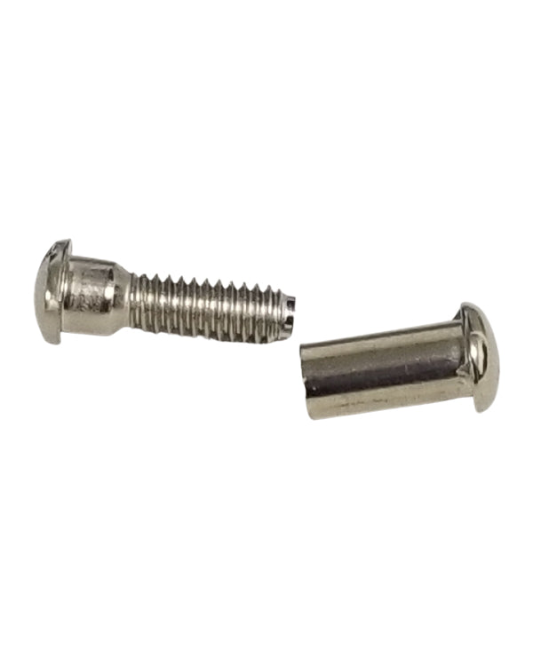 Screw upright vacuum